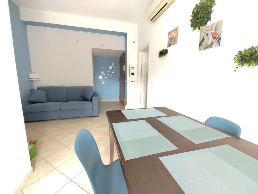 La Casetta Azzurra Rome Bagian luar foto